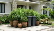 9 Cara Mencegah Belatung Bersarang di Tempat Sampah, Ampuh Kurangi Bau