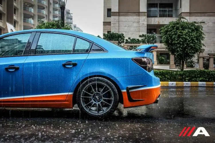 Chevy Cruze ala Gulf Racing Livery - Galeri Otosia.com