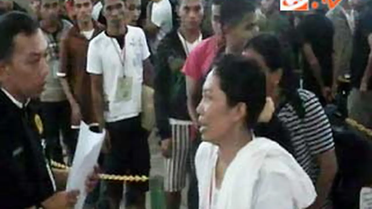 110624terk5_tki-deportasi.jpg