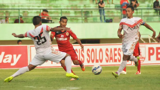 Persis Solo