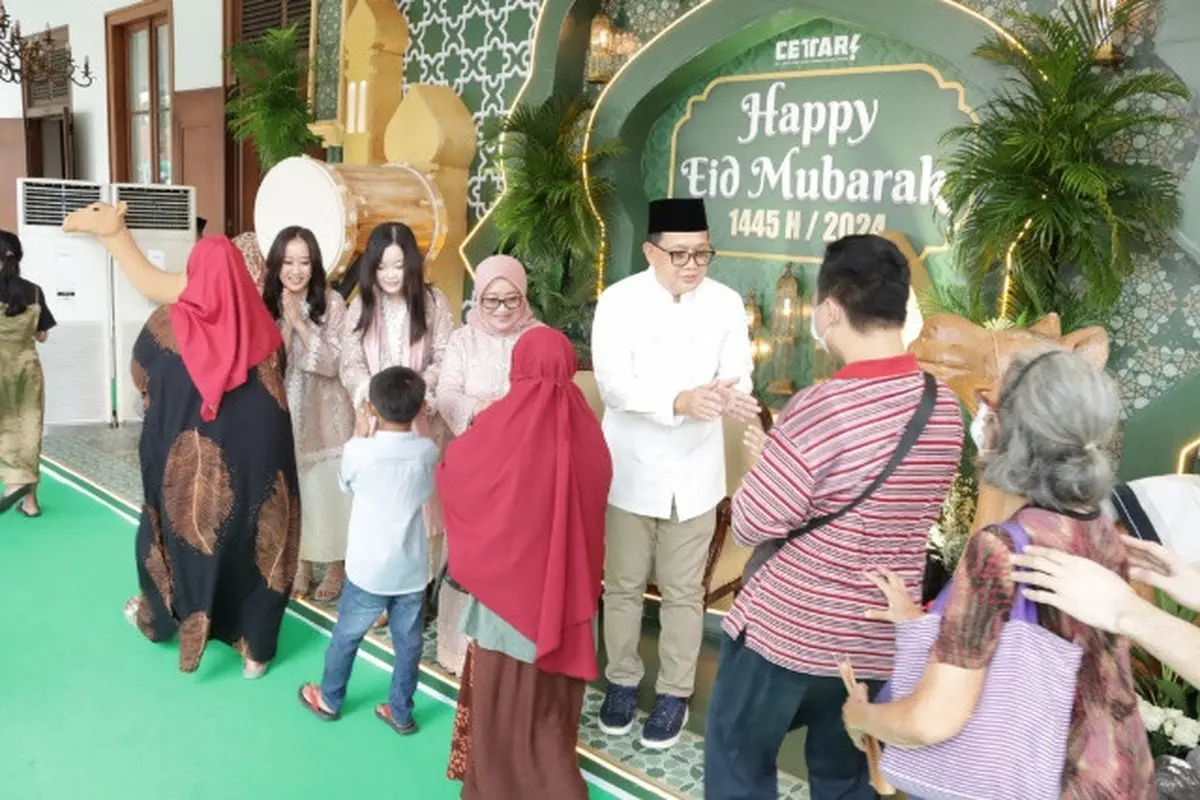 Pj Gubernur Jatim Adhy Karyono menggelar open house. (Istimewa)