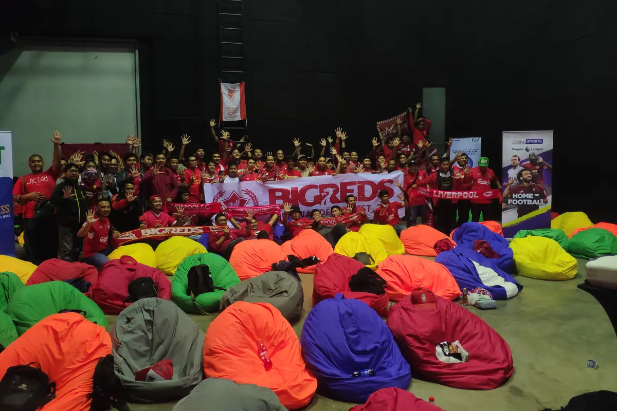 Nobar Bigreds regional Depok