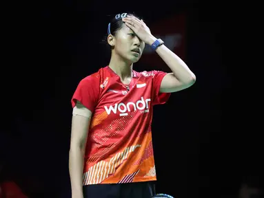 Pebulu tangkis tunggal putri Indonesia, Putri Kusuma Wardani saat bertanding melawan wakil Taiwan, Huang Yu-Hsun, pada babak 16 besar Indonesia Masters 2026 di Istora Gelora Bung Karno, Senayan, Jakarta, Kamis (22/1/2026). Langkah tunggal putri Indonesia, Putri Kusuma Wardani terhenti di 16 besar Indonesia Masters 2026. (Bola.com/M Iqbal Ichsan)