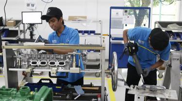 Mengintip Pabrik Mercedes Benz di Wanaherang Bogor