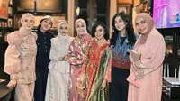 6 Potret Geng Artis Mulan Jameela Buka Puasa Bersama di Resto Ahmad Dhani