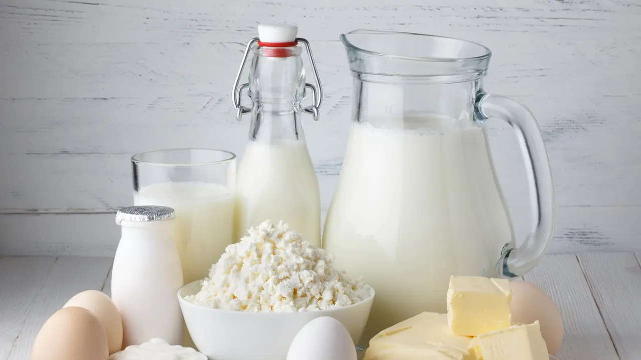 6 Makanan yang Melangsingkan Tubuh Wanita