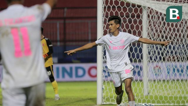 Foto: Penalti Kontroversial Bawa Persikabo 1973 Raih 3 Poin Penuh atas PSM Makassar di Grup D Piala Presiden 2022