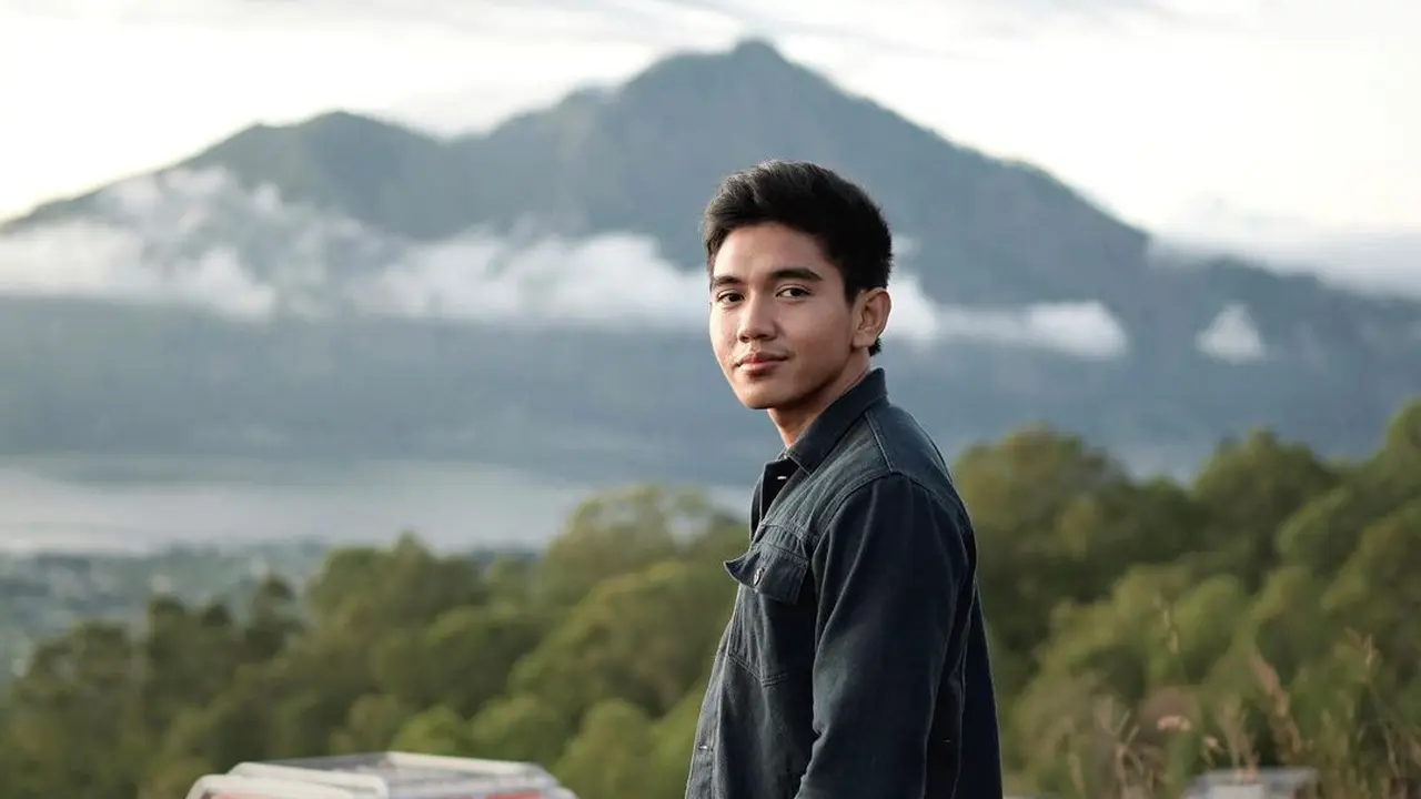 Influencer Dimas Ramadhan