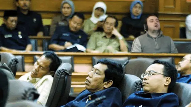 Editan foto kocak (Sumber: Boredpanda)
