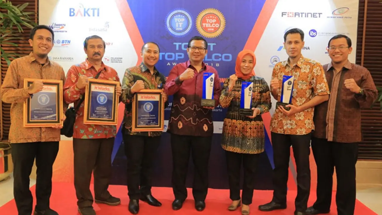 Kota Tangerang Borong Empat Penghargaan di Ajang TOP IT & TELCO 2018