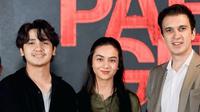 Awi Suryadi balik ke lokasi syuting untuk memproduksi film horor Pabrik Gula. Film ini berdasarkan utas viral karya Simpleman, kreator KKN di Desa Penari. (Foto: Dok. Instagram @manojpunjabimd)