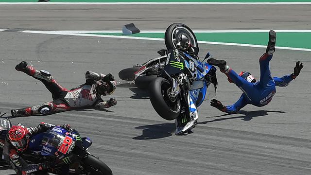 Takaaki Nakagami  - Alex Rins - MotoGP Catalunya 2022