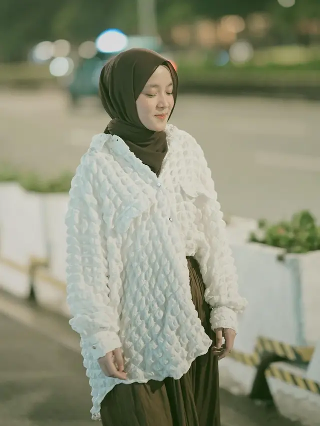 Inspirasi Gaya Nissa Sabyan