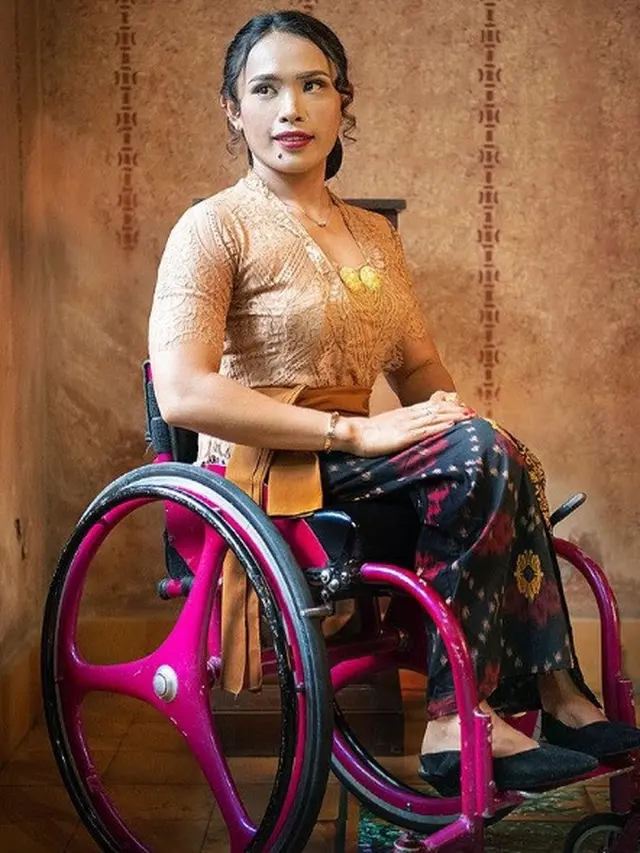 8 Potret Ni Nengah Widiasih, Peraih Medali Pertama Indonesia di Paralimpiade Tokyo 2020