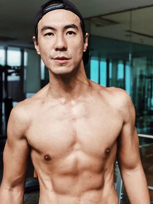 (Instagram/vjdaniel)