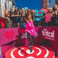 Agnez Mo. (dok. @iheartradio/https://www.instagram.com/p/BvAZgsKD2j0/Indah Permata Niska)