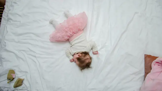 3. Hindari Stimulasi Berlebihan Sebelum Tidur