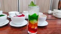 Minuman Air Mata Pengantin yang menjadi khas melayu Riau untuk berbuka puasa Ramadan. (Liputan6.com/M Syukur)