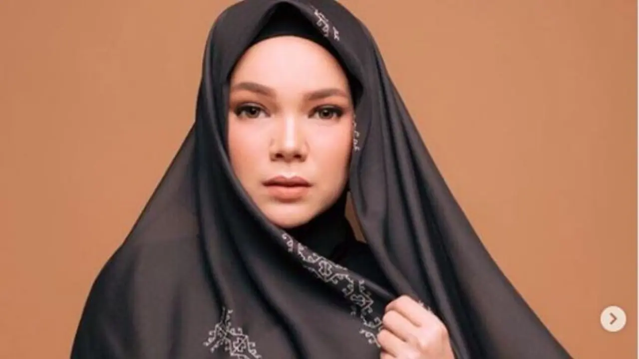 Dewi Sandra (Foto: Instagram)