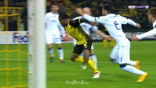 Michy Batshuayi antar Borussia Dortmund menang dramatis atas Atalanta. This video is presented by Ballball.