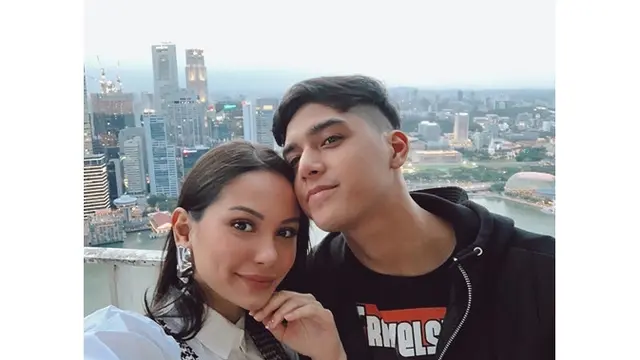 Rayakan Hari Valentine, 7 Selebriti Ini Unggah Foto Bareng Pasangan
