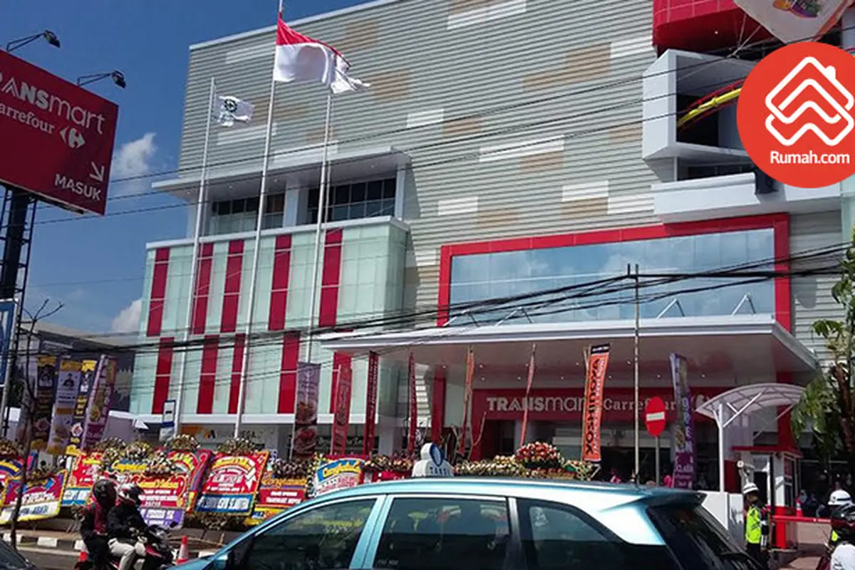 Transmart Depok