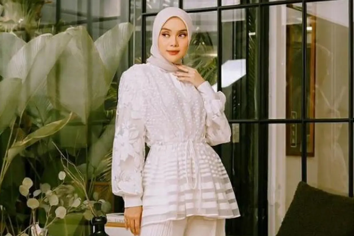 6 Style Hijab Ala Athieqah Asy-Syahidah