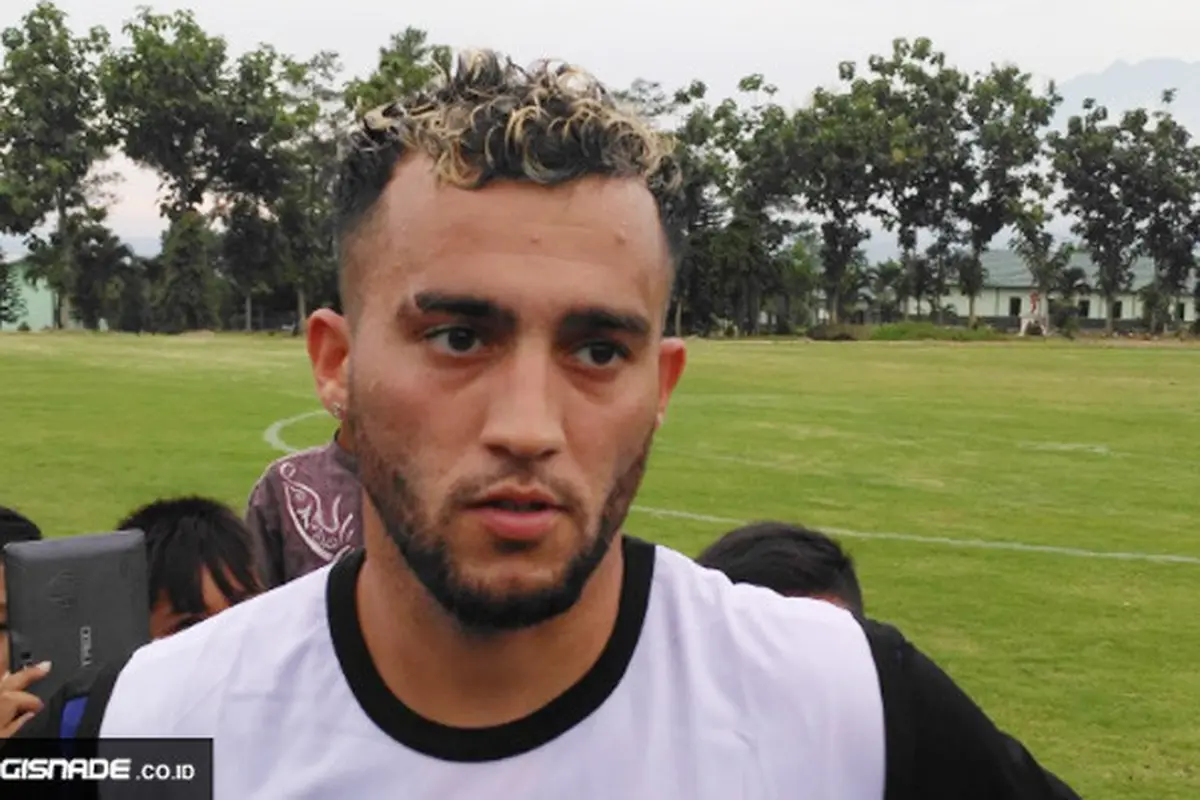 Fayshal Shayesteh
