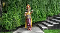 Top 3 Hari Ini: Pramugari Rombongan Raja Arab Berbusana Adat Bali