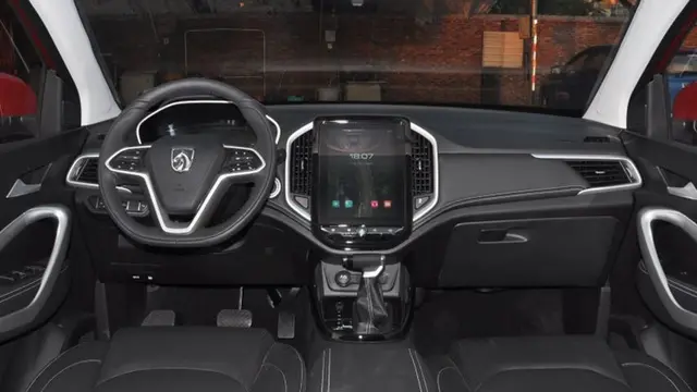 Baojun 530 aka Wuling Almaz punya versi facelift 2019