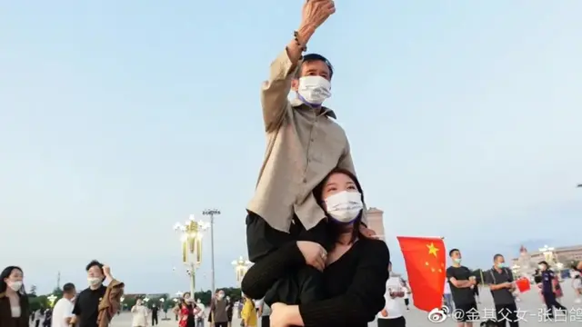 Demi Memenuhi Keinginan Sang Ayah, Wanita Ini Menjual Perusahaannya dan Bepergian Bersama ke Seluruh China