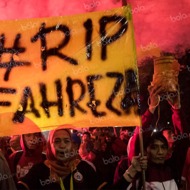 Penampakan Di Cctv Sebelum Jakmania Fahreza Meninggal Dunia News Liputan6 Com