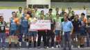 Para pemain Jakarta BNI Taplus merayakan keberhasilan menjadi juara final four Proliga 2016. Pada babak final di Jakarta, Minggu (15/5/2016), mendatang, mereka akan menghadapi Surabaya Samator. (Bola.com/Vitalis Yogi Trisna)