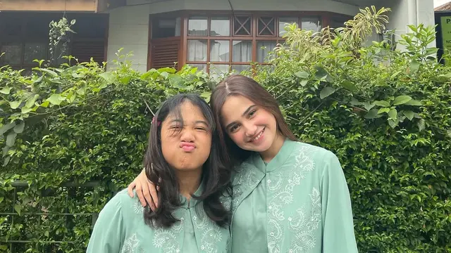 Potret Syifa Hadju Kenakan Long Dress (credit: instagram/syifahadju)