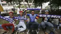 Ada Bobotoh Foto bareng Aremania, Menpora Mengucap Syukur