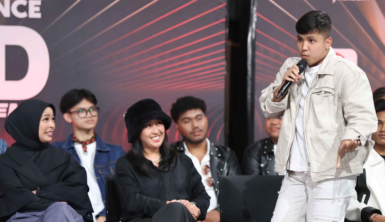 Keterlibatan aktif pemirsa di rumah juga menjadi elemen penting dalam kesuksesan para peserta selama masa kompetisi berlangsung. Tampak dalam foto, suasana konferensi pers terkait program Band Academy di SCTV Tower, Jakarta, Kamis (2/4/2026). (Kapanlagi.com/Budy Santoso)