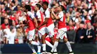 Selebrasi para pemain Arsenal setelah Alexis Sanchez mencetak gol ke gawang Watford, Sabtu (2/4/2016). (EPA/Peter Powell)