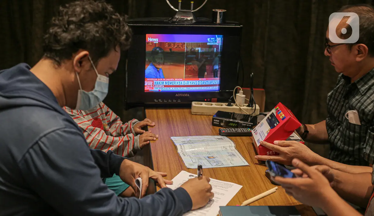 Posko Bantuan Set Top Box TV Digital Gratis di Jakarta Foto