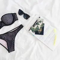 Ilustrasi pakaian dalam/underwear. Photo by STIL on Unsplash
