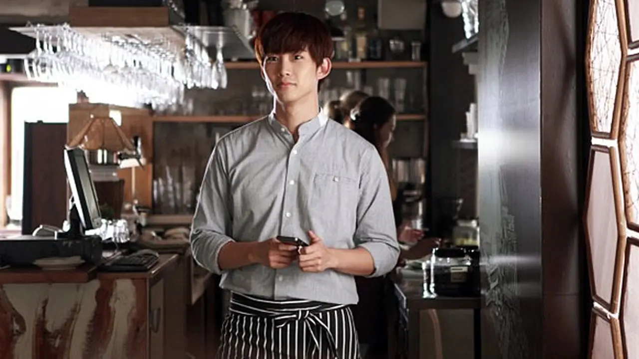 taecyeon-131101b.jpg