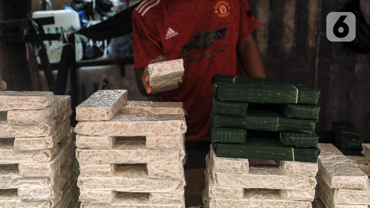 FOTO: Harga Kedelai Naik, Pengusaha Tahu Tempe Bakal Mogok Produksi