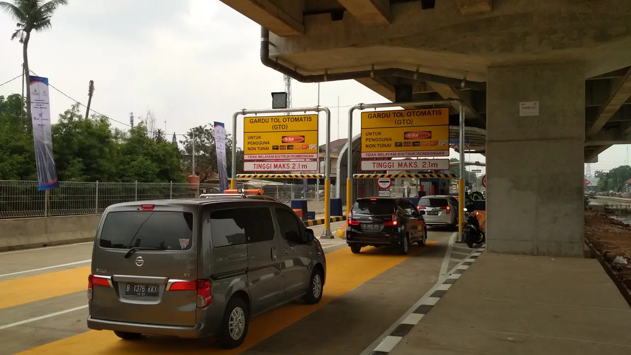 Tol becakayu
