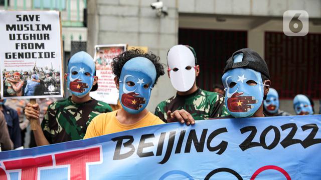FOTO: Aksi Geruduk Kedutaan Besar China Terkait Uighur