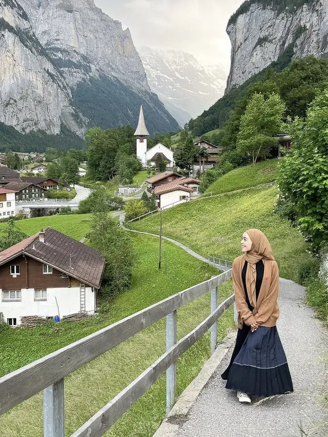 Inspirasi Baju Lebaran Lesti Kejora, credit: Instagram (@lestykejora)