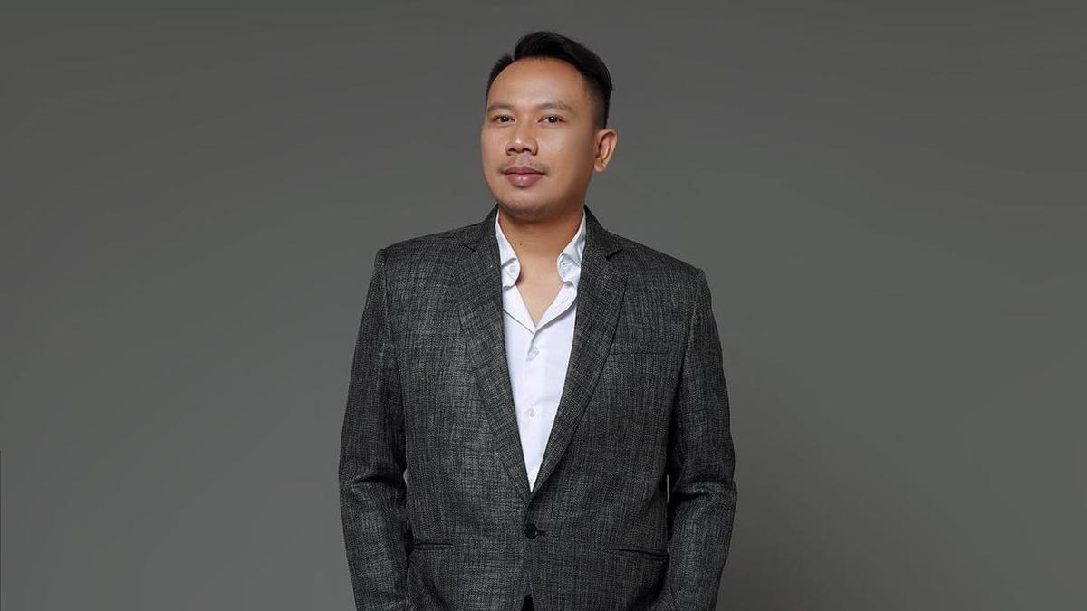 Vicky Prasetyo Di-blacklist KUA Karena 24 Kali Menikah, Benarkah? - ShowBiz Liputan6.com