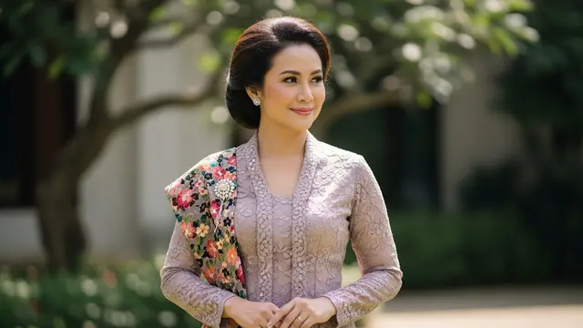 Kebaya V Neck dengan Selendang