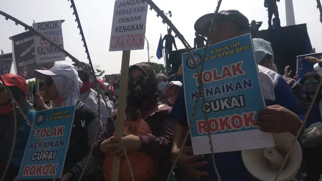 Demo Tolak Kenaikan Cukai Rokok