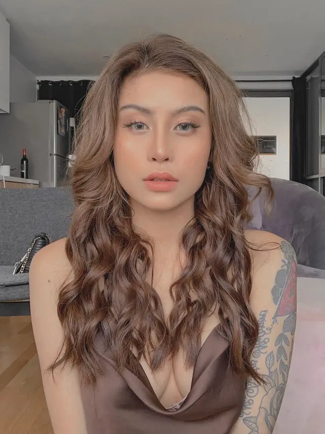 Gaya Rambut Awkarin yang Modis dan Banyak Jadi Inspirasi