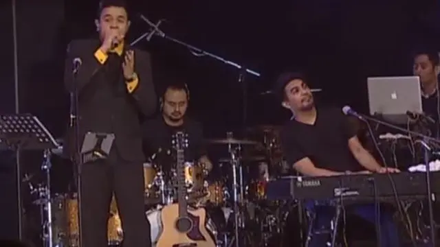 6 Penyanyi yang Pernah Duet dengan Glen Fredly, Penuh Kenangan