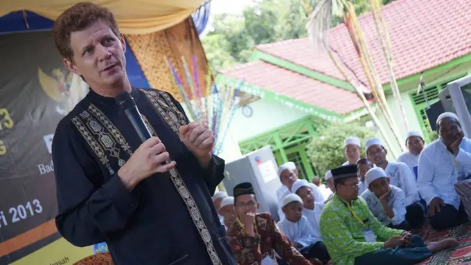 Mantan Serdadu AS Jadi Mualaf Sebab Dengar Azan